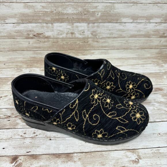 Dansko Sanita Professional Black Floral Tapestry Work Slip On Clogs Women's 39 - Picture 1 of 8